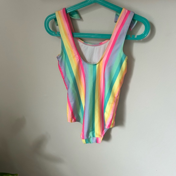 Pretty rainbow swimsuit - Picture 2 of 3